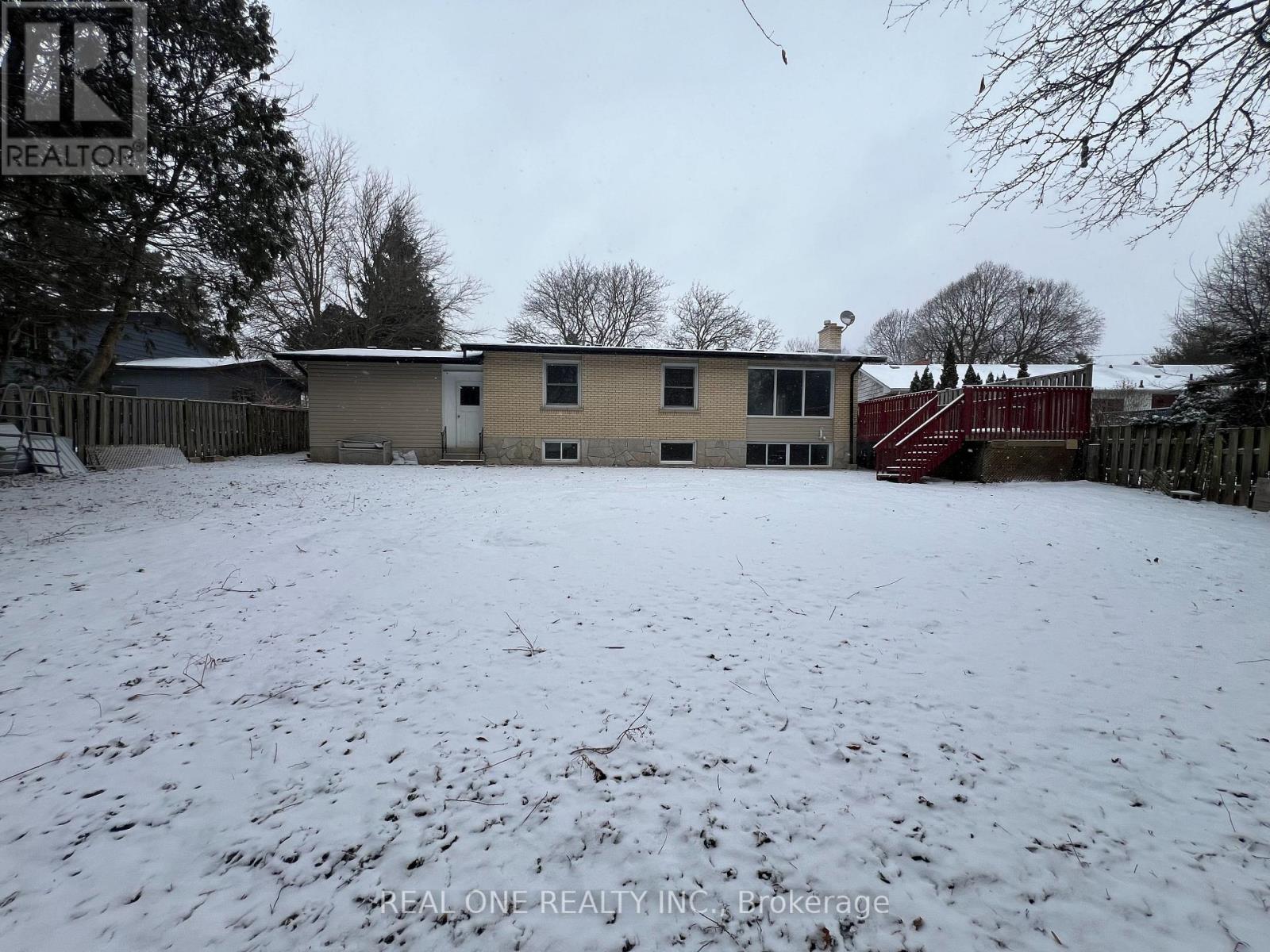 Photo 43 of 47 for 566 Middlewoods Drive