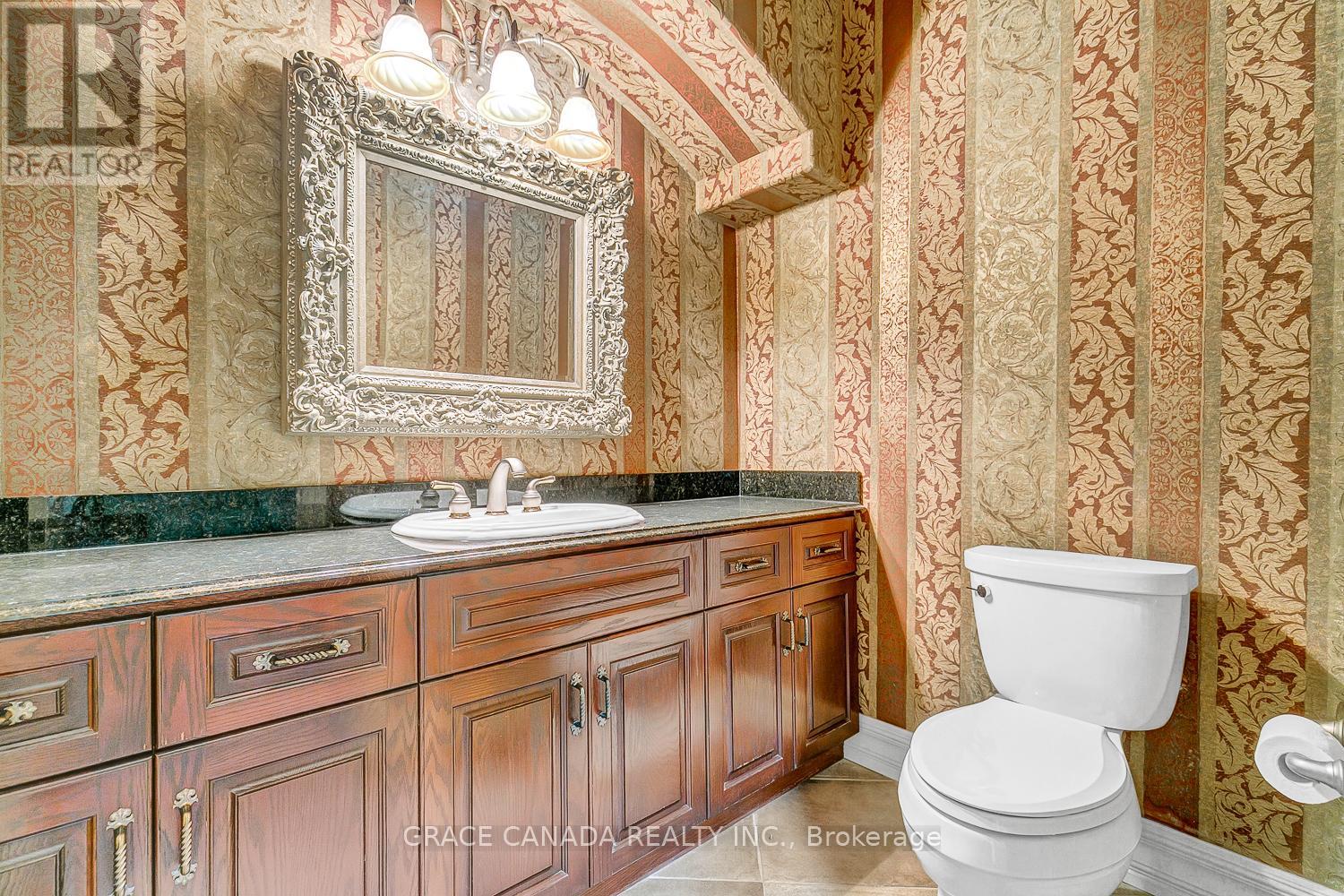 1585 Stoneybrook Crescent, Windsor, Ontario  N9G 2Z4 - Photo 14 - X12674728