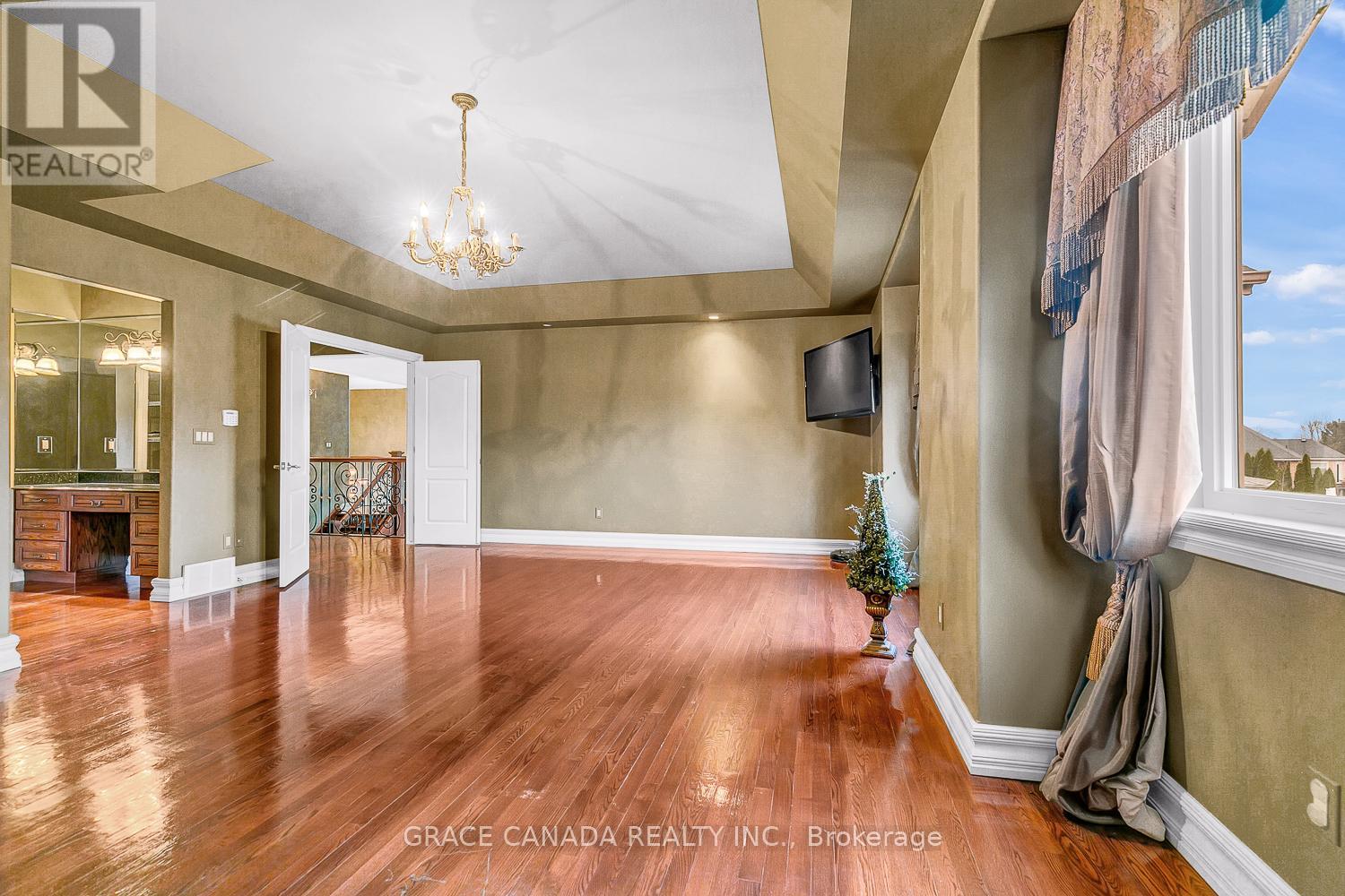 1585 Stoneybrook Crescent, Windsor, Ontario  N9G 2Z4 - Photo 16 - X12674728