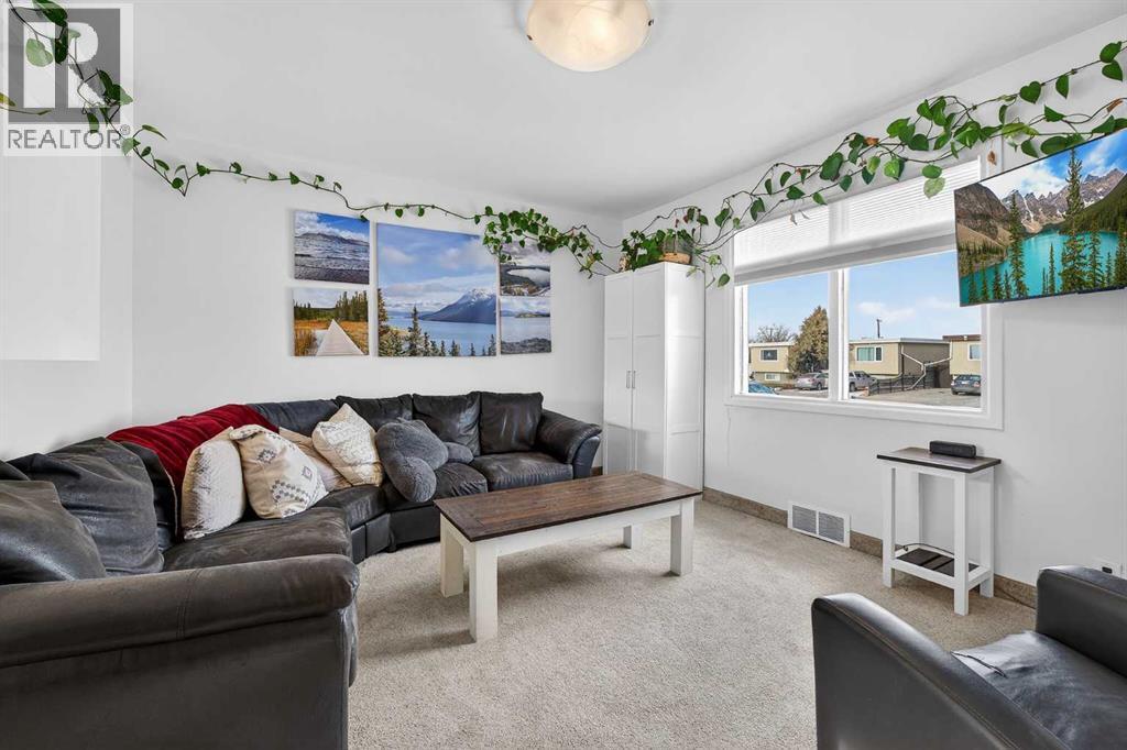 1305 20 Avenue, Coaldale, Alberta  T1M 1A2 - Photo 8 - A2276153