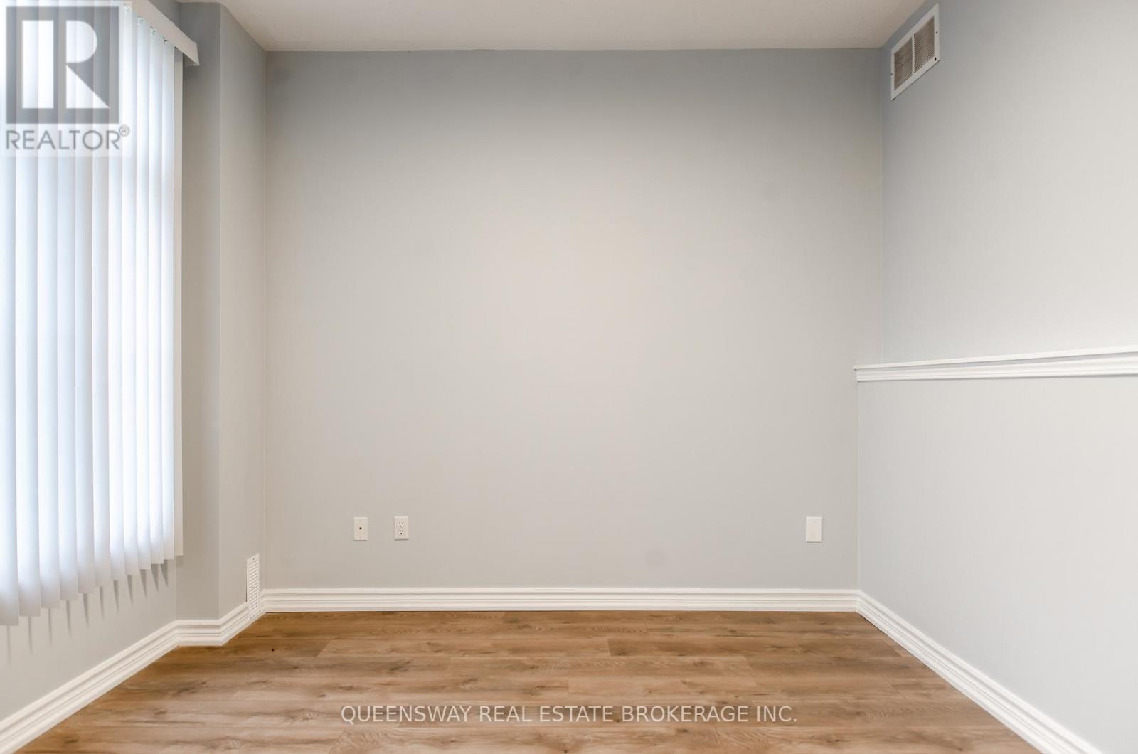 20 Woltner Way, Markham, Ontario  L3R 5Y7 - Photo 4 - N12674736