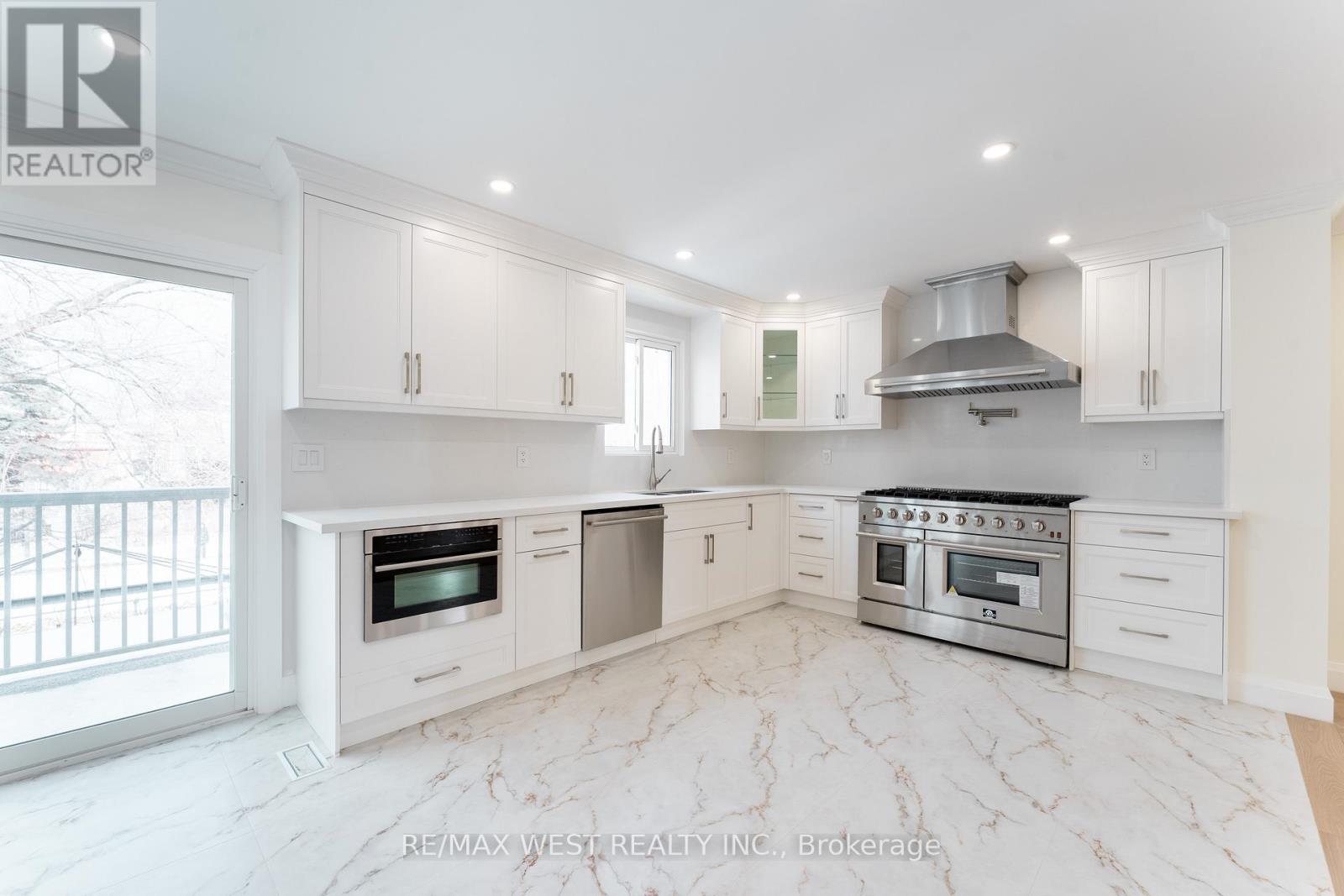 188 Misty Meadow Drive, Vaughan, Ontario  L4L 3V7 - Photo 14 - N12674746