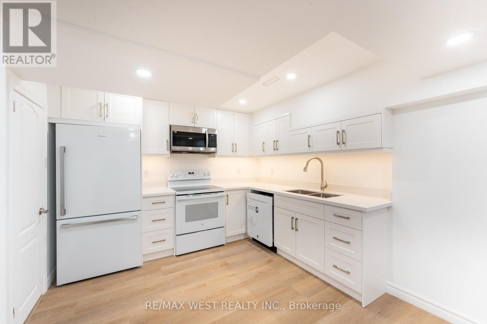 188 Misty Meadow Drive, Vaughan, Ontario  L4L 3V7 - Photo 44 - N12674746