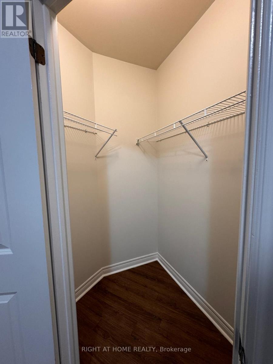 520 - 39 New Delhi Drive E, Markham, Ontario  L3S 0E1 - Photo 2 - N12674754