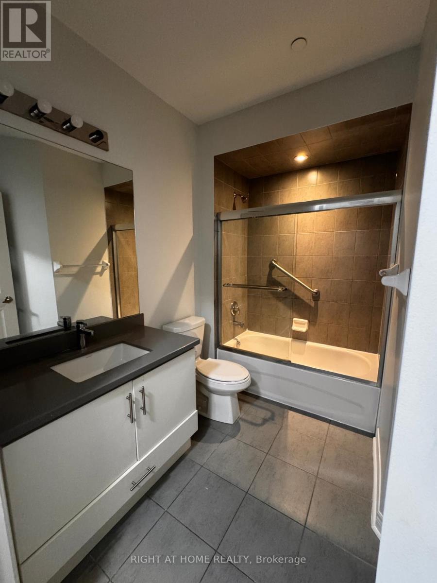 520 - 39 New Delhi Drive E, Markham, Ontario  L3S 0E1 - Photo 5 - N12674754