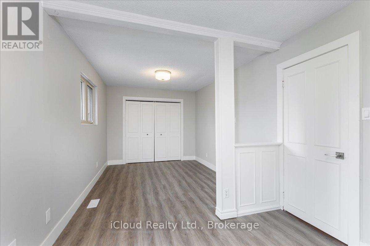 3 Davy Point Circle, Georgina, Ontario  L4P 3H1 - Photo 22 - N12674762