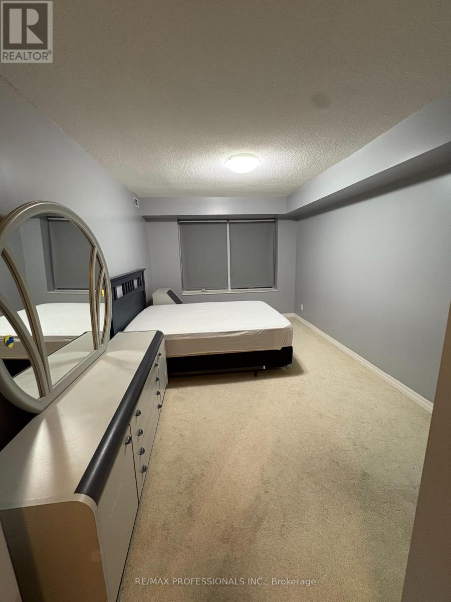 610 - 1403 Royal York Road, Toronto, Ontario  M9P 0A1 - Photo 19 - W12664236