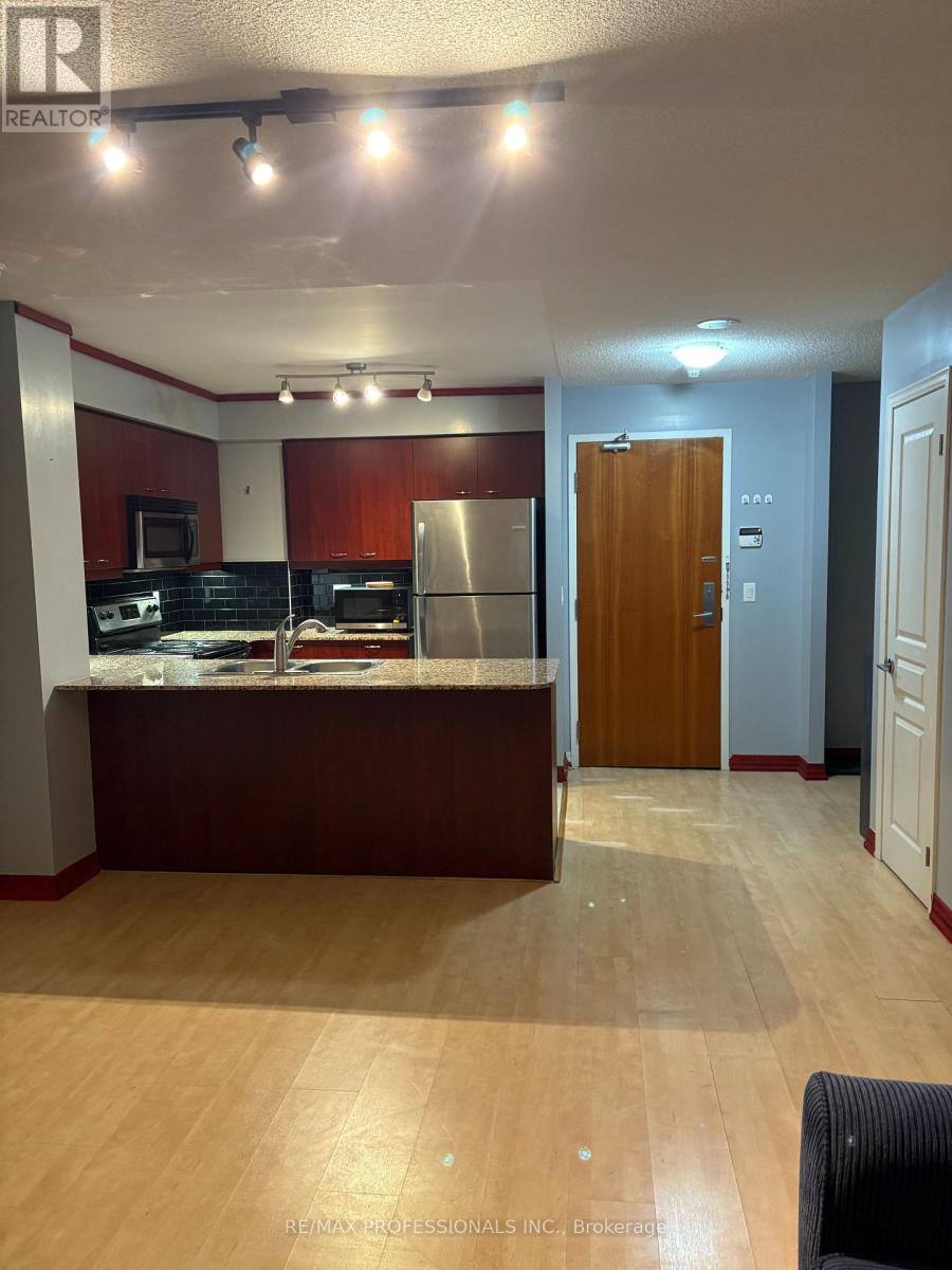 610 - 1403 Royal York Road, Toronto, Ontario  M9P 0A1 - Photo 5 - W12664236