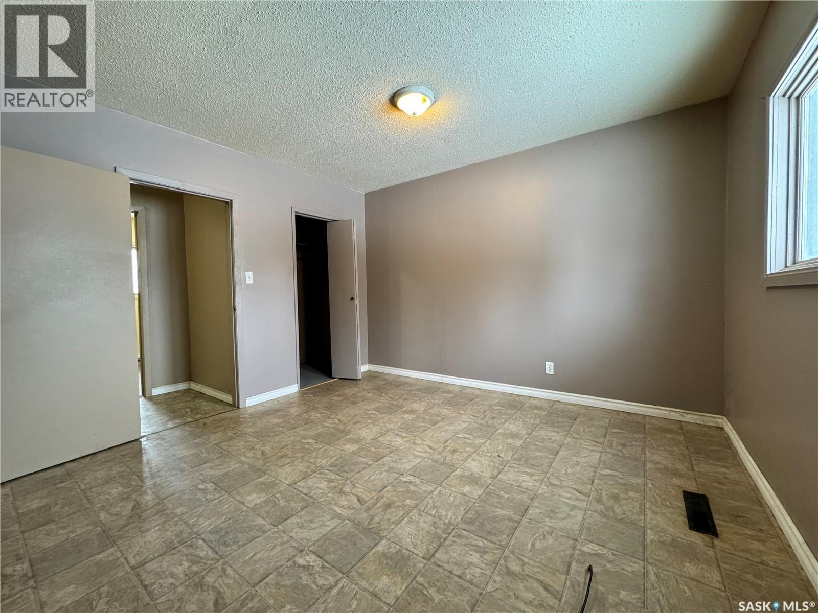 304 Carson Street, Dundurn, Saskatchewan  S0K 1K0 - Photo 17 - SK026391