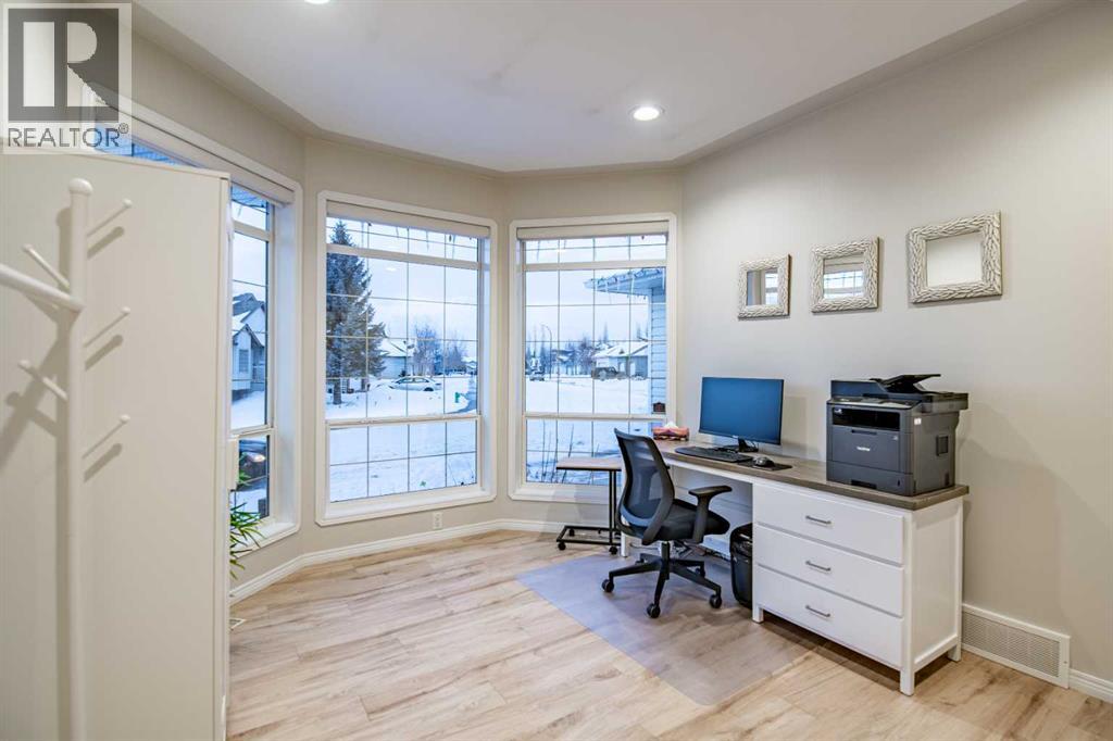 114 Alberts Close, Red Deer, Alberta  T4R 3J8 - Photo 14 - A2276421