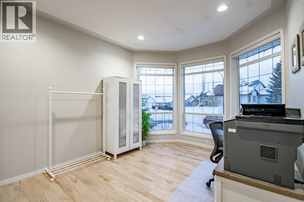 114 Alberts Close, Red Deer, Alberta  T4R 3J8 - Photo 13 - A2276421