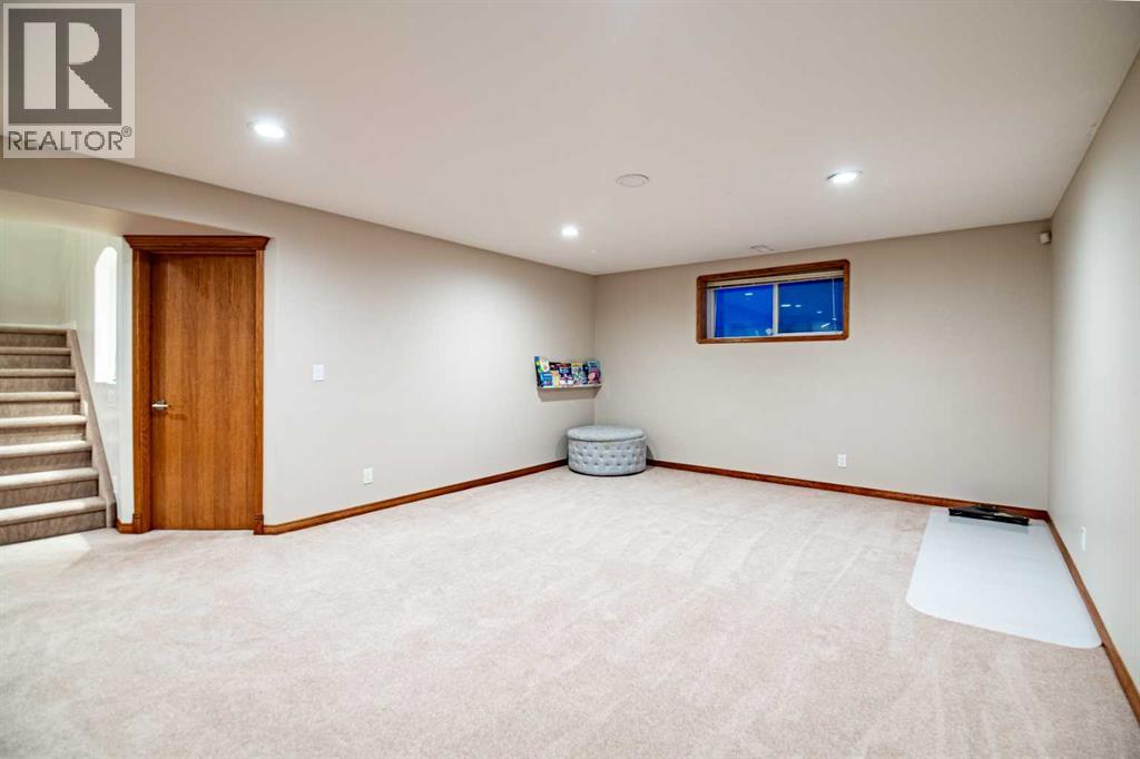 114 Alberts Close, Red Deer, Alberta  T4R 3J8 - Photo 25 - A2276421