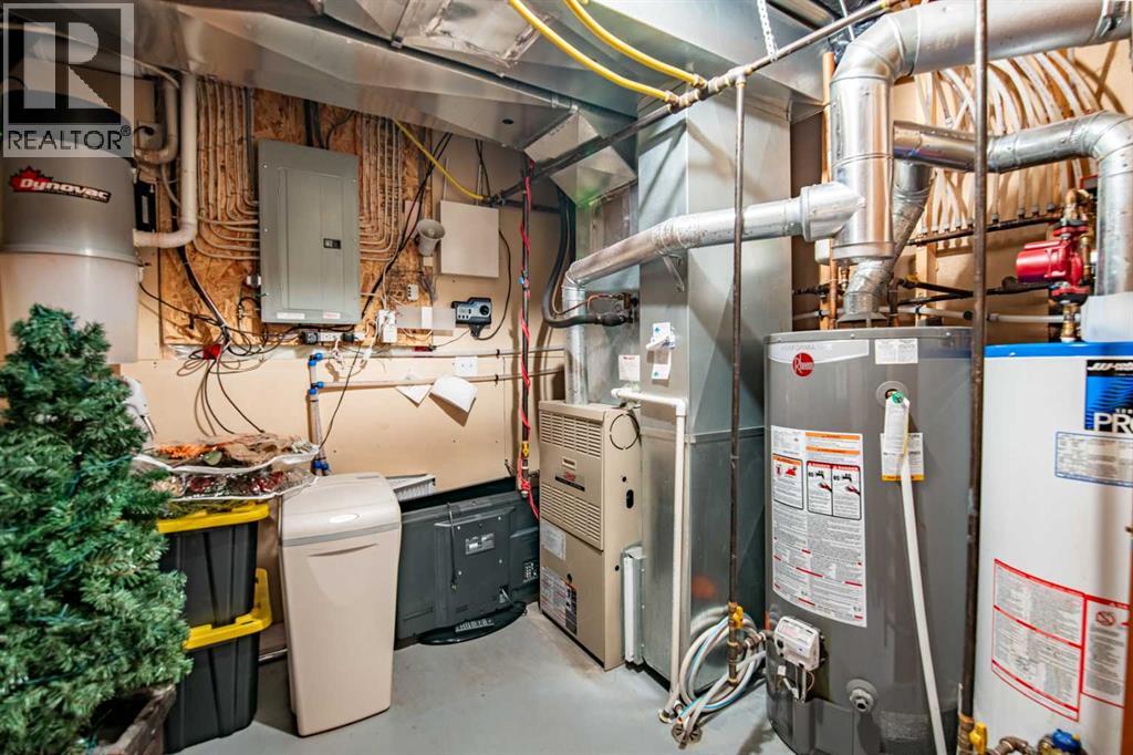 114 Alberts Close, Red Deer, Alberta  T4R 3J8 - Photo 34 - A2276421