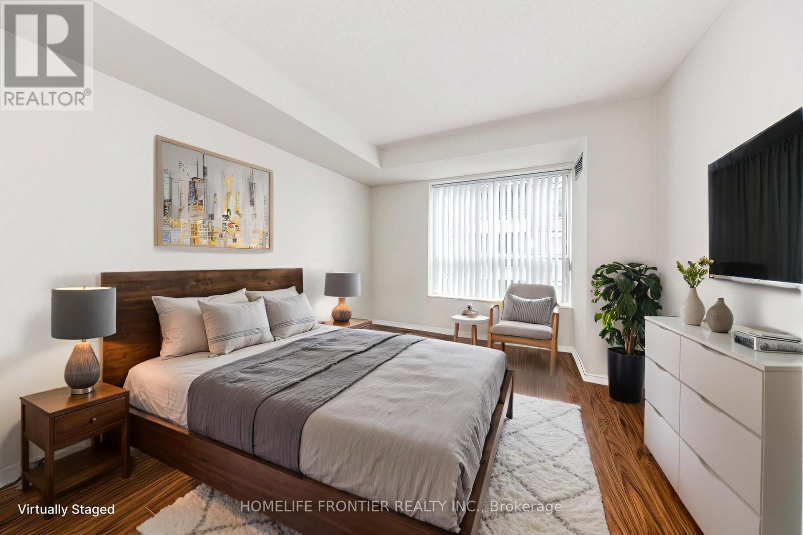 1008 - 29 Pemberton Avenue, Toronto, Ontario  M2M 4L5 - Photo 2 - C12529638
