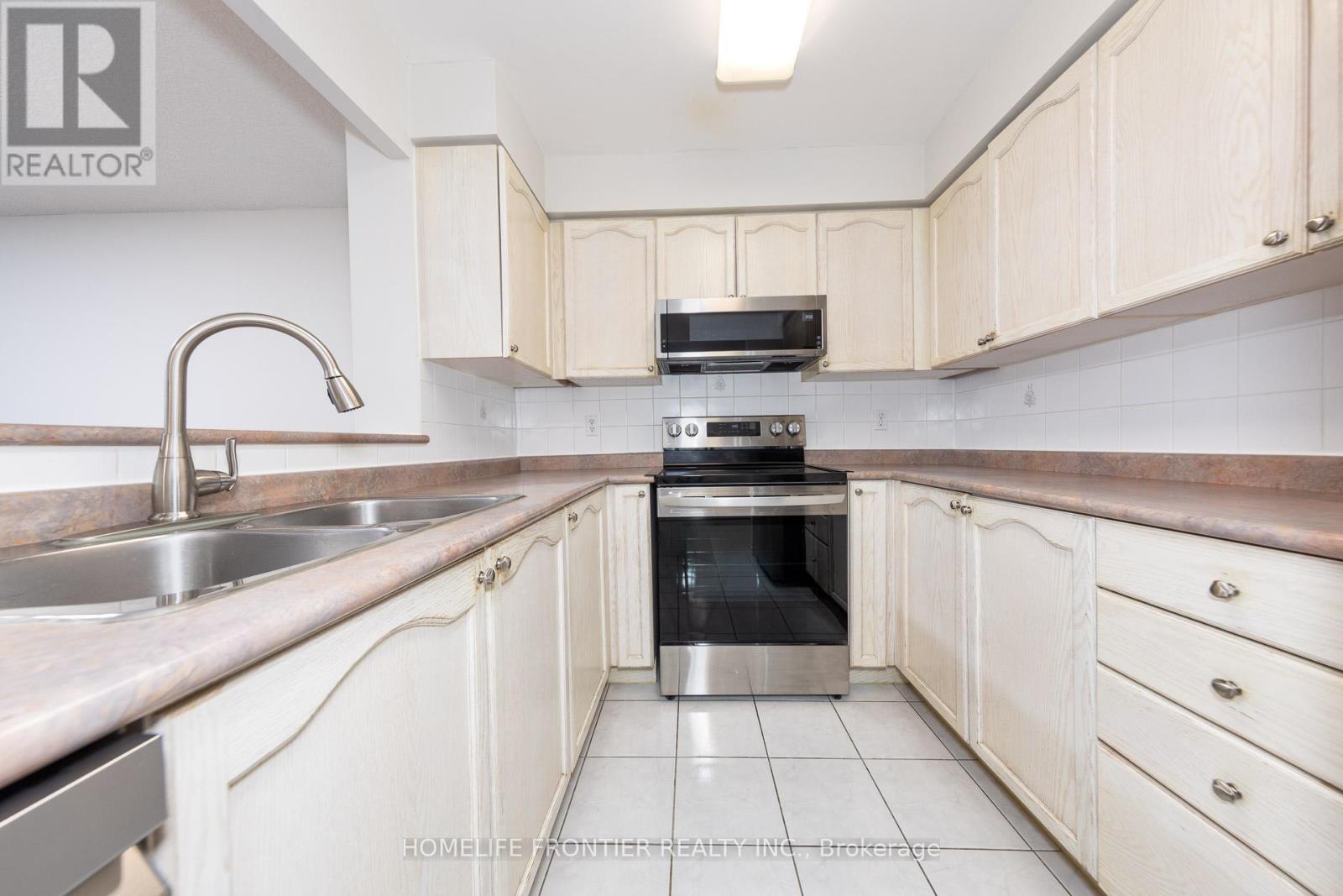 1008 - 29 Pemberton Avenue, Toronto, Ontario  M2M 4L5 - Photo 9 - C12529638