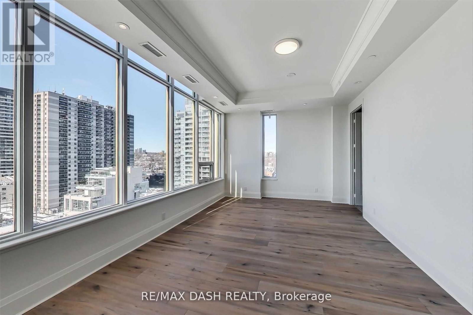 1001 - 151 Avenue Road, Toronto, Ontario  M5R 2H7 - Photo 5 - C12674780