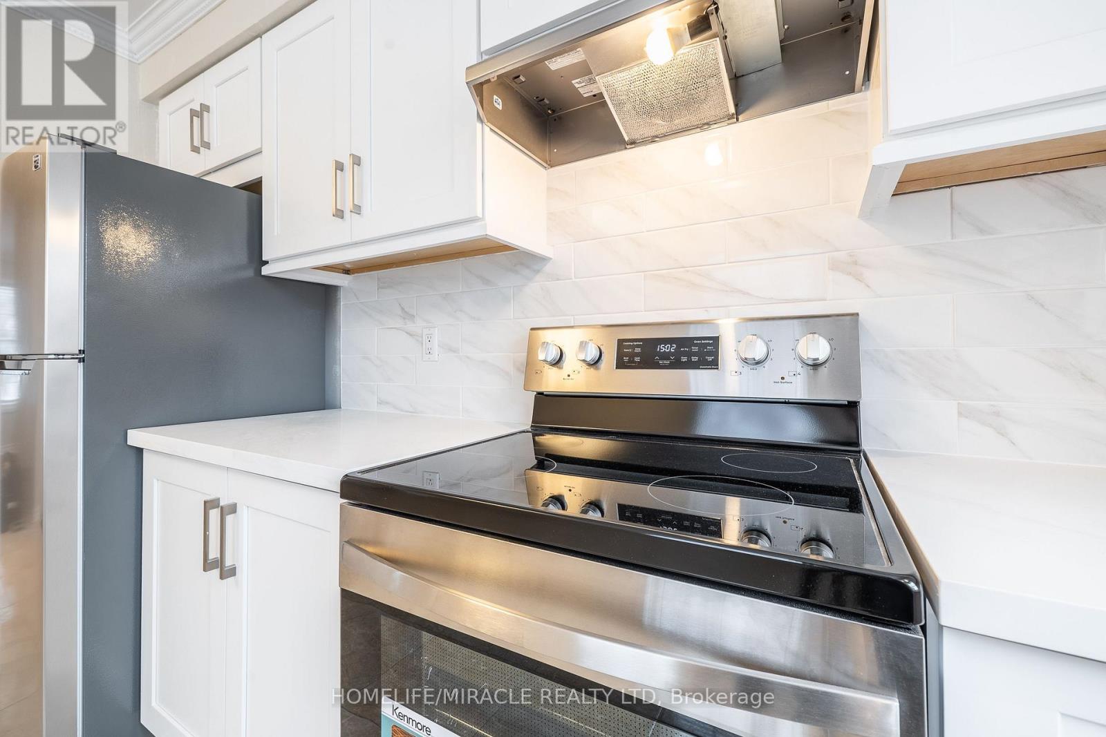 8 - 6860 Meadowvale Town Centre Circle, Mississauga, Ontario  L5N 7T4 - Photo 7 - W12673772