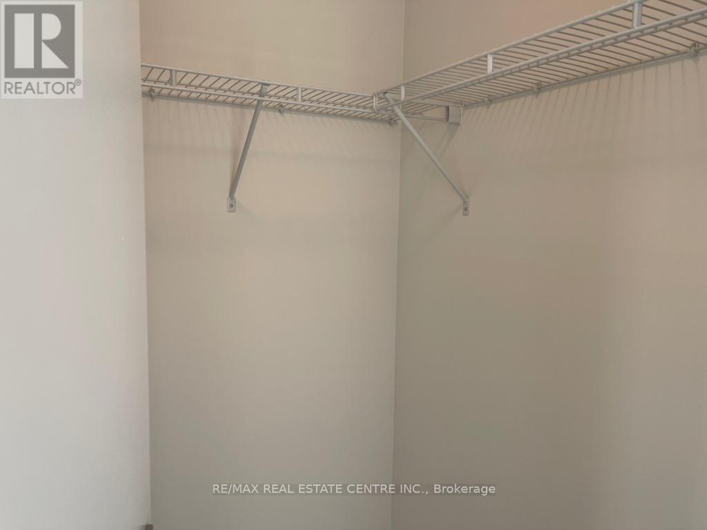 2020 - 4055 Parkside Village Drive, Mississauga, Ontario  L5B 0K8 - Photo 15 - W12674778