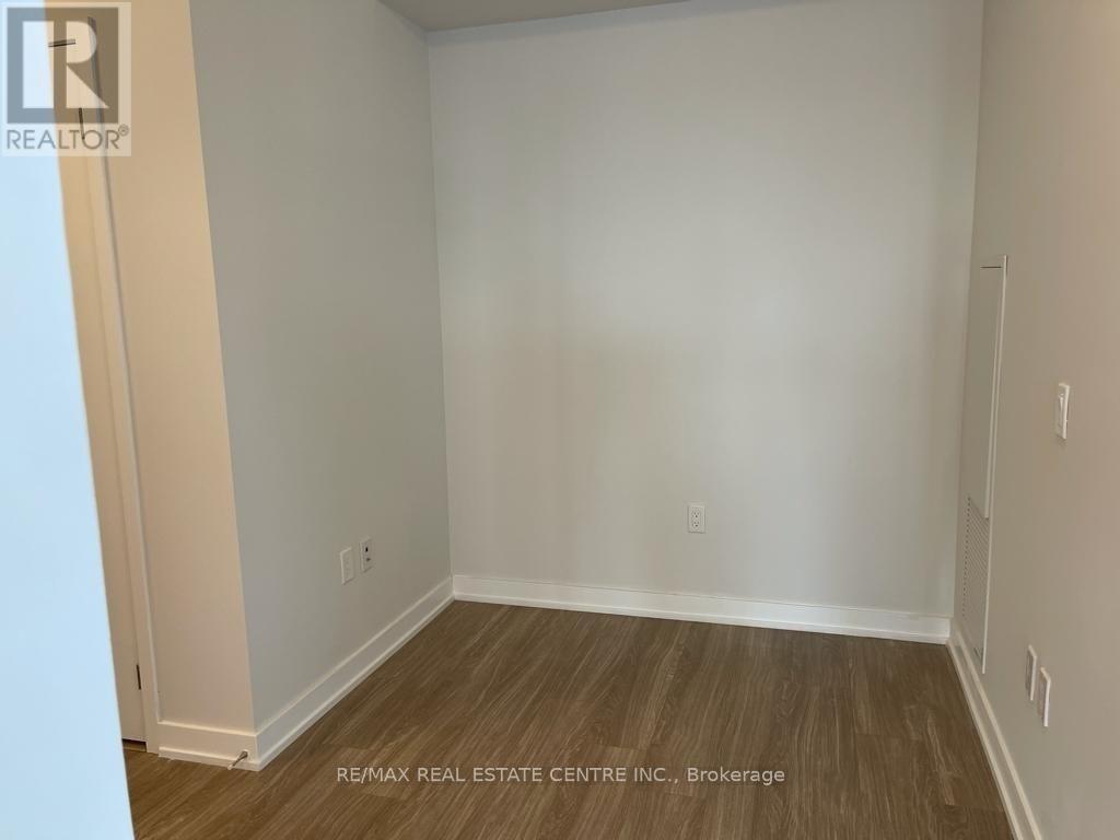 2020 - 4055 Parkside Village Drive, Mississauga, Ontario  L5B 0K8 - Photo 16 - W12674778