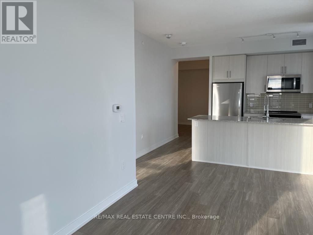 2020 - 4055 Parkside Village Drive, Mississauga, Ontario  L5B 0K8 - Photo 9 - W12674778