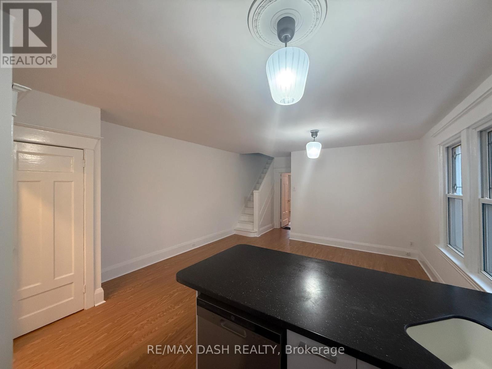 Upper - 54 Galley Avenue, Toronto, Ontario  M6R 1G8 - Photo 23 - W12674798