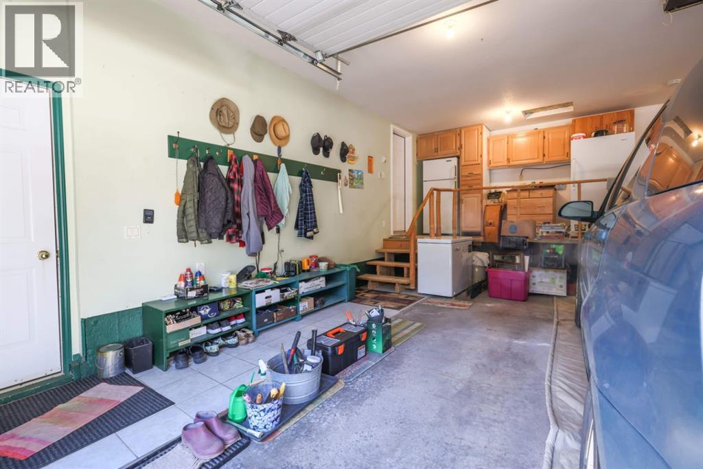 236, 5241 325a Township, Rural Mountain View County, Alberta  T0M 1X0 - Photo 35 - A2263938