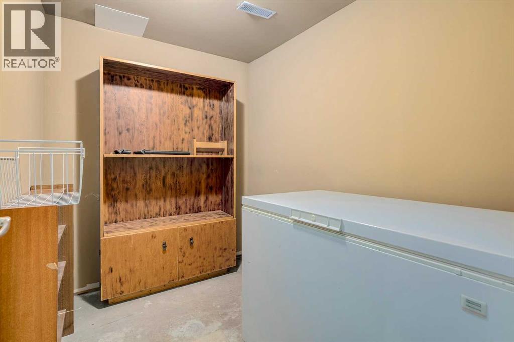 3140 46 Street Sw, Calgary, Alberta  T3E 3W8 - Photo 29 - A2276685