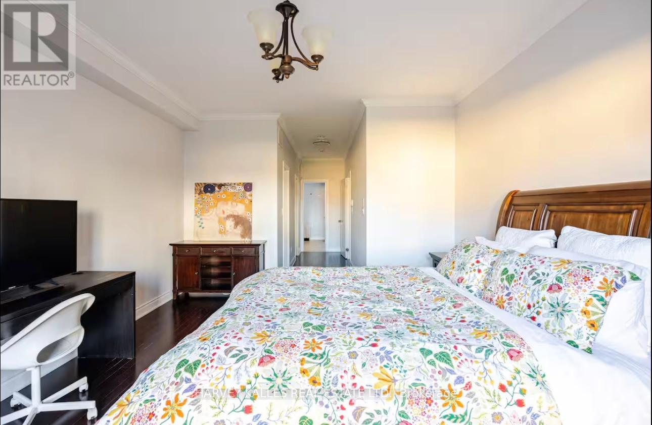 543c Parliament Street, Toronto, Ontario  M4X 1P7 - Photo 15 - C12545130