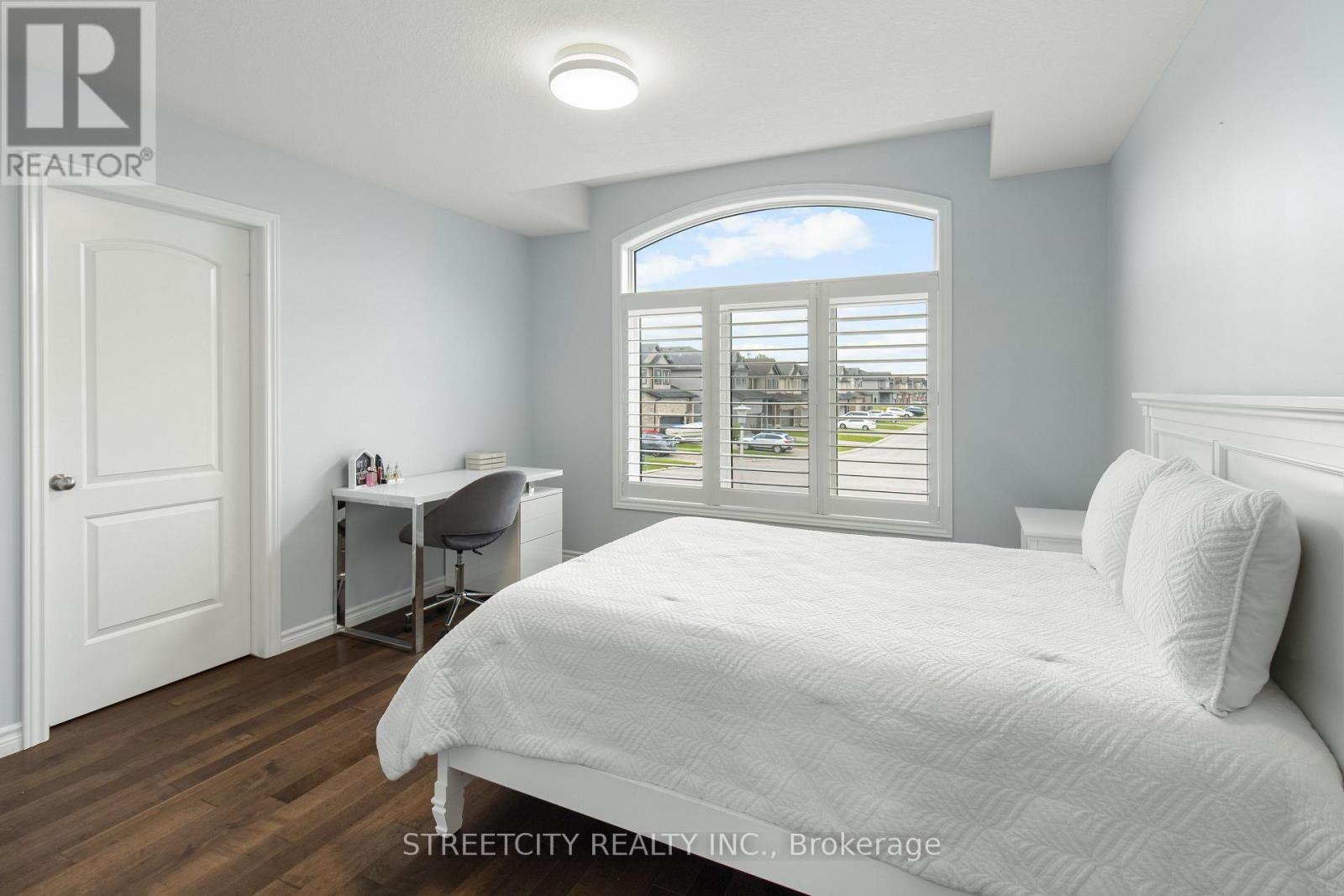 4453 Lismer Lane, London South, Ontario  N6L 0E1 - Photo 16 - X12674830