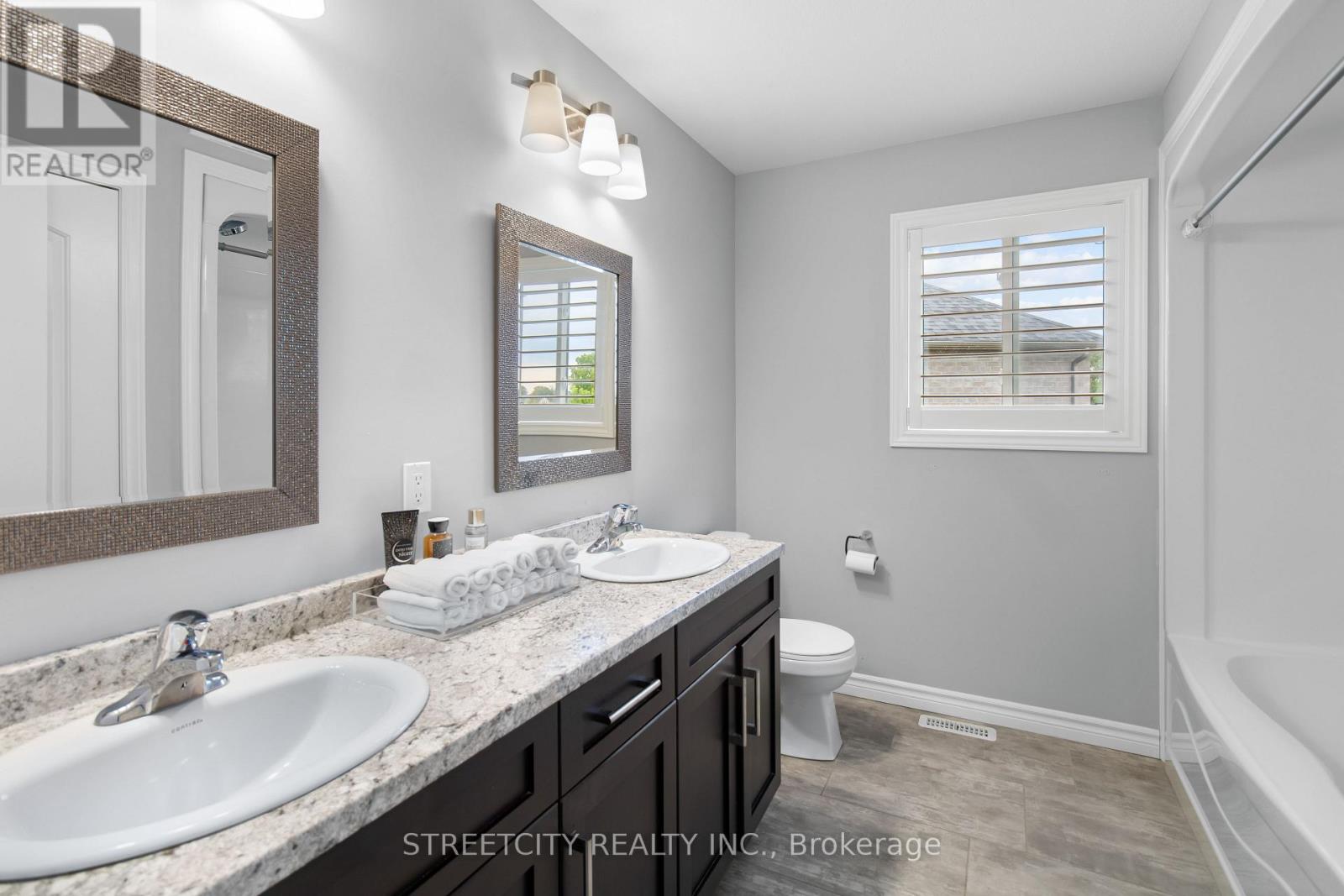 4453 Lismer Lane, London South, Ontario  N6L 0E1 - Photo 20 - X12674830