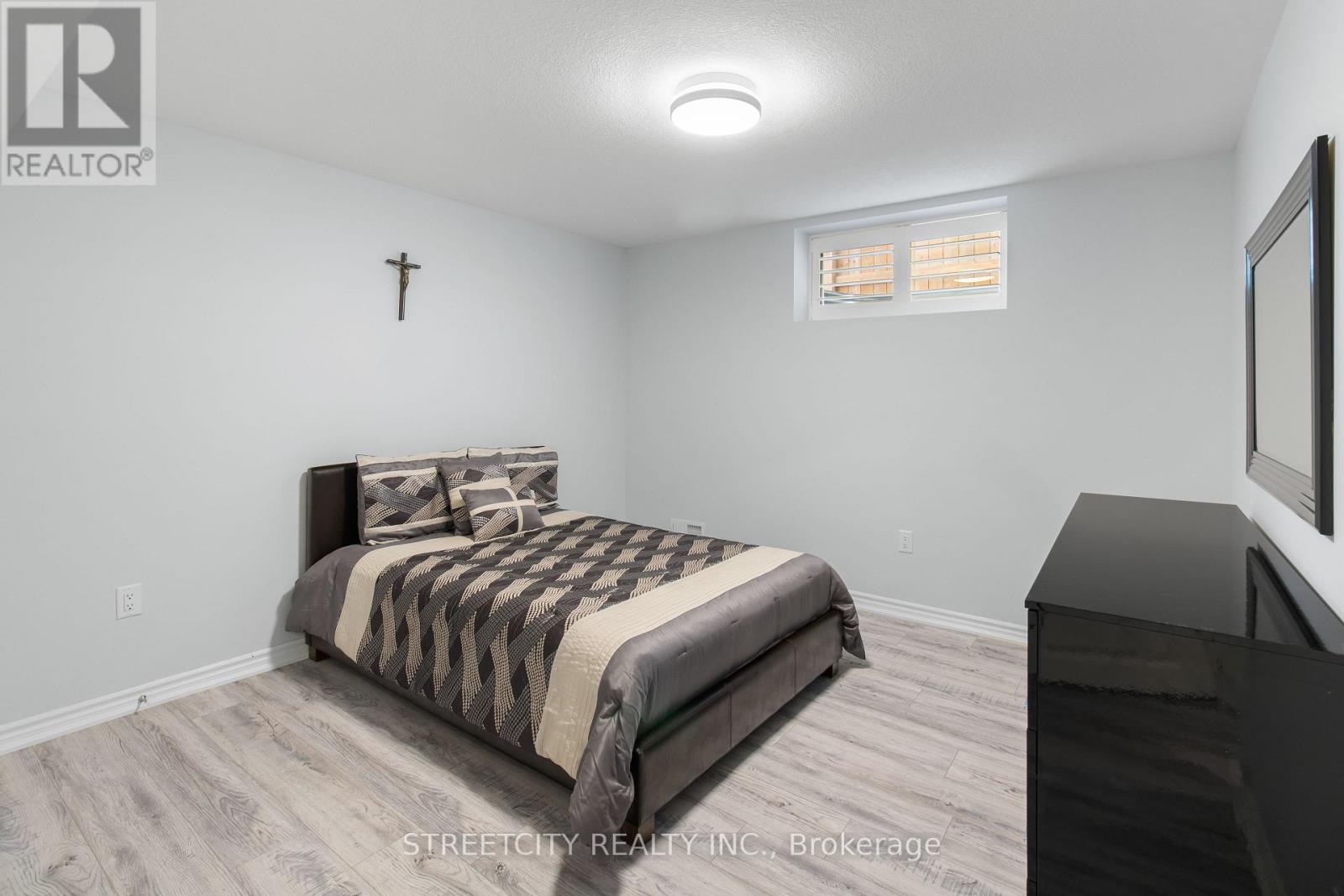 4453 Lismer Lane, London South, Ontario  N6L 0E1 - Photo 22 - X12674830