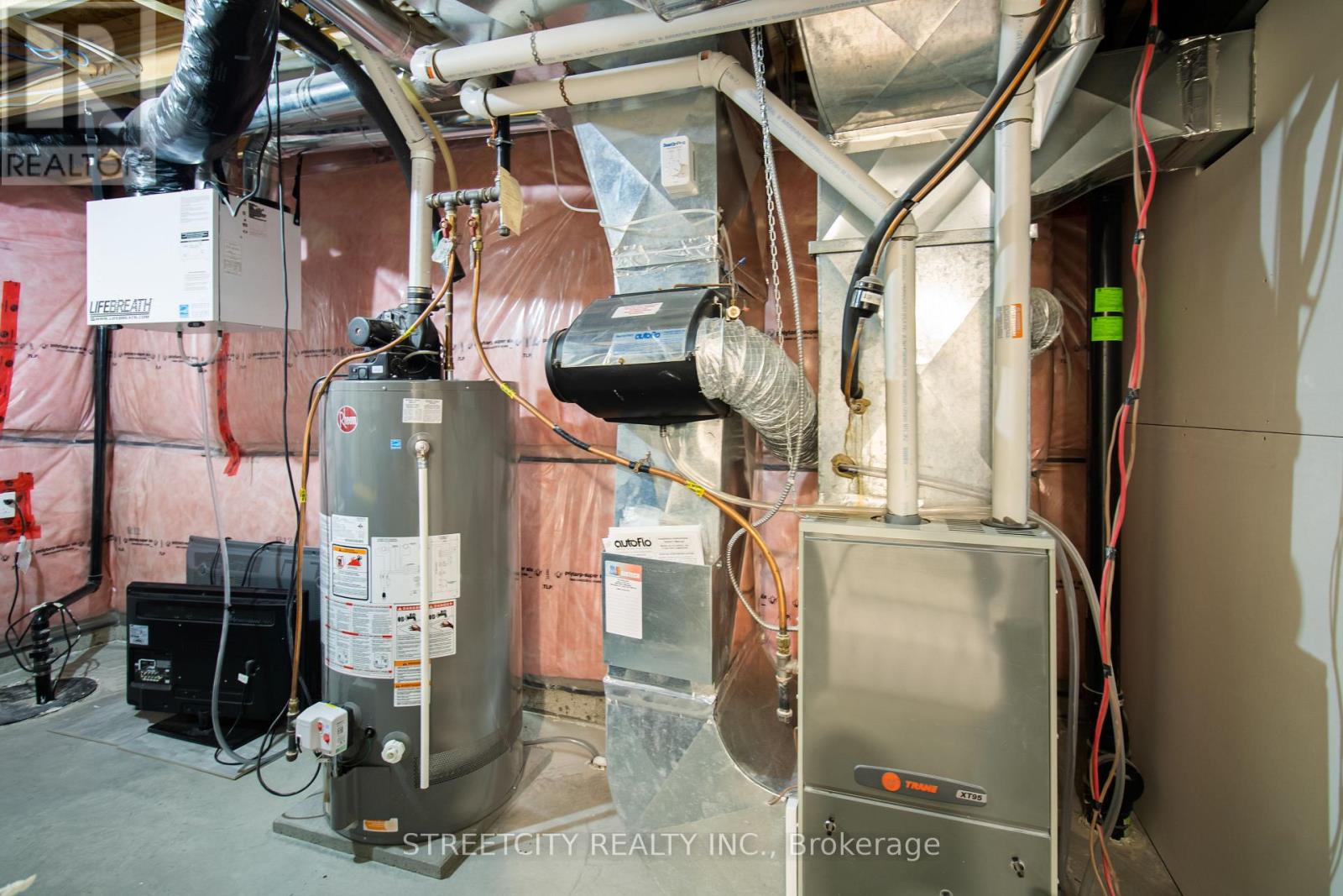 4453 Lismer Lane, London South, Ontario  N6L 0E1 - Photo 24 - X12674830