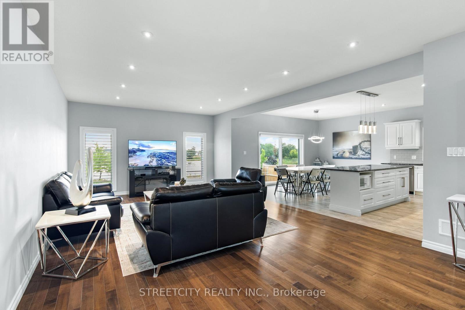 4453 Lismer Lane, London South, Ontario  N6L 0E1 - Photo 6 - X12674830