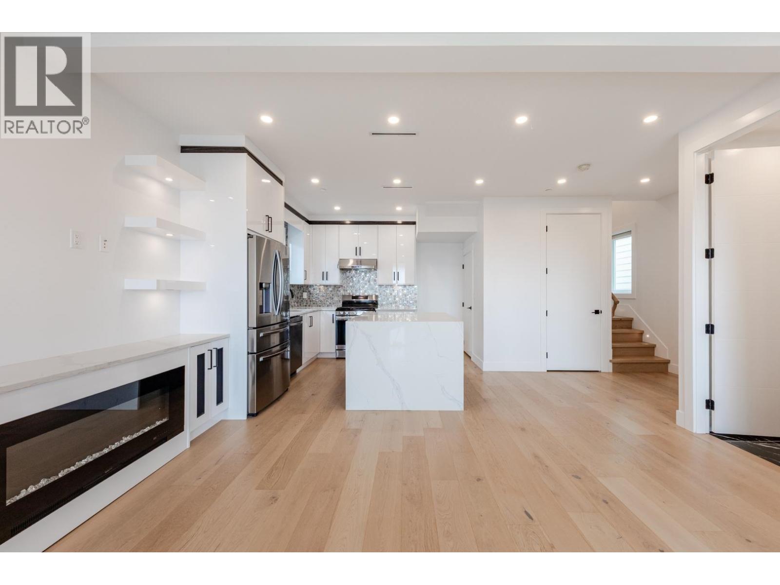 2723 Turner Street, Vancouver, British Columbia  V5K 2G8 - Photo 10 - R3076962