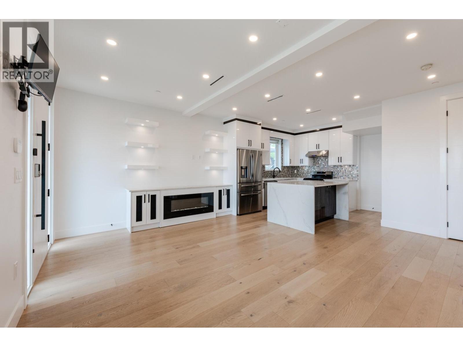 2723 Turner Street, Vancouver, British Columbia  V5K 2G8 - Photo 8 - R3076962