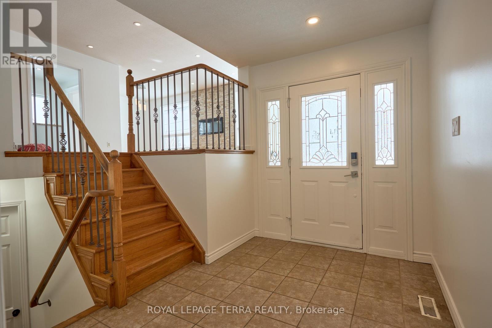 326 Little Avenue, Barrie, Ontario  L4N 2Z6 - Photo 4 - S12674826