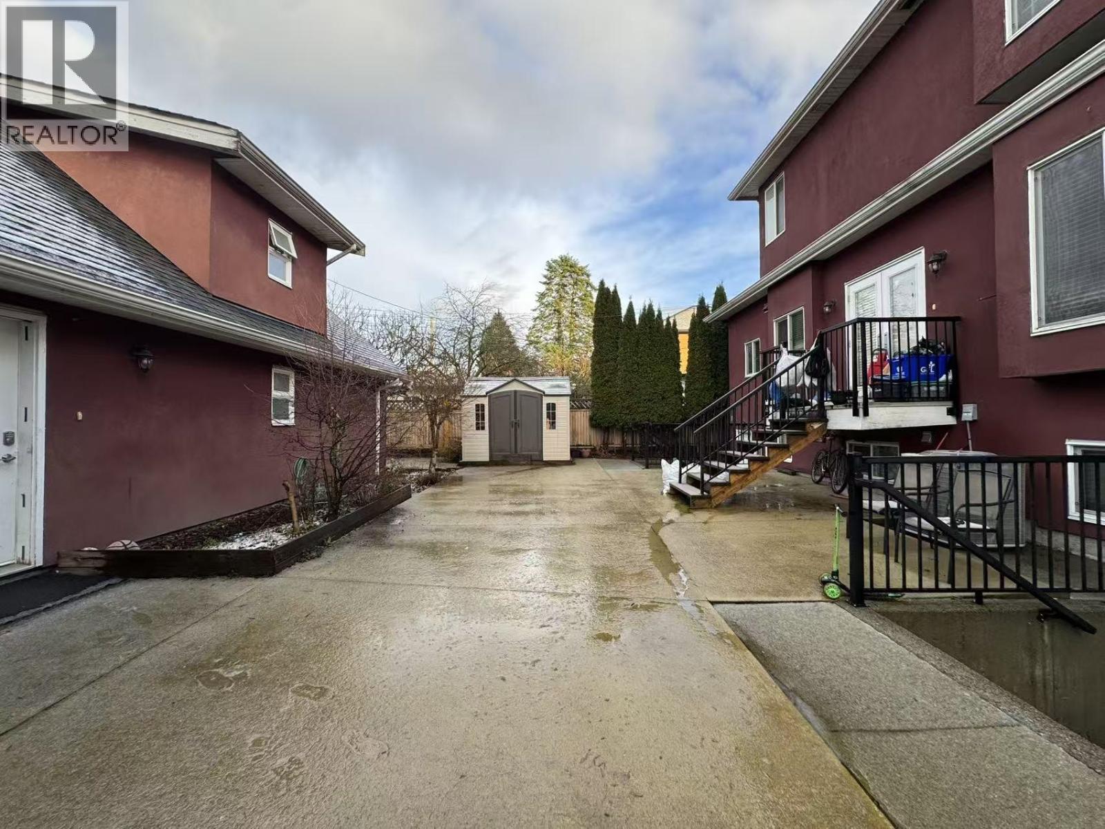 1435 E 30th Avenue, Vancouver, British Columbia  V5N 3A1 - Photo 2 - R3076314