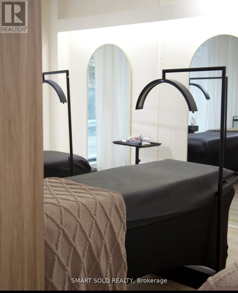 205 - 621 Sheppard Avenue E, Toronto, Ontario  M2K 0G4 - Photo 4 - C12674850