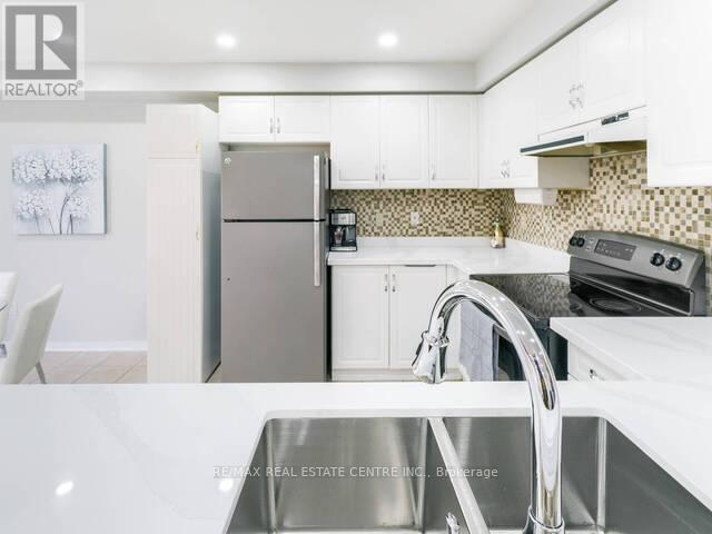 6 Dawson Crescent, Milton, Ontario  L9T 5H8 - Photo 10 - W12674844