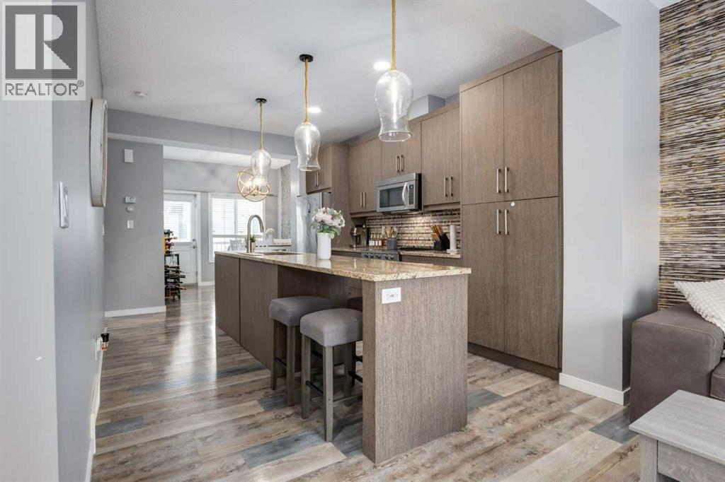 207 Marquis Lane Se, Calgary, Alberta  T3M 2G6 - Photo 3 - A2277321