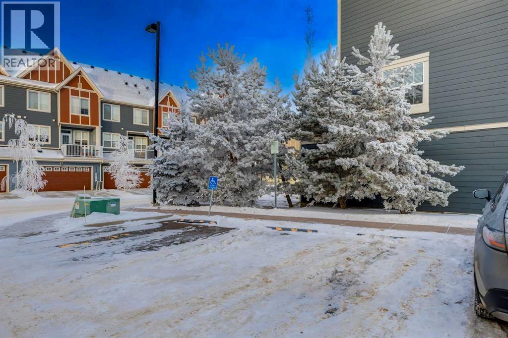 207 Marquis Lane Se, Calgary, Alberta  T3M 2G6 - Photo 30 - A2277321