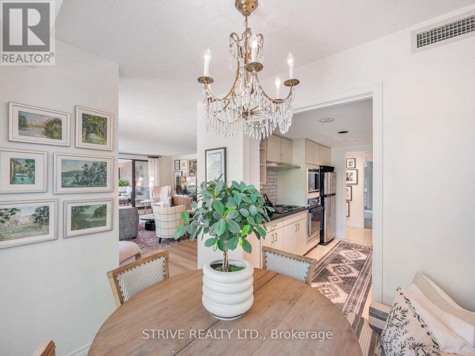 610 - 100 Lakeshore Road E, Oakville, Ontario  L6J 6M9 - Photo 19 - W12674854