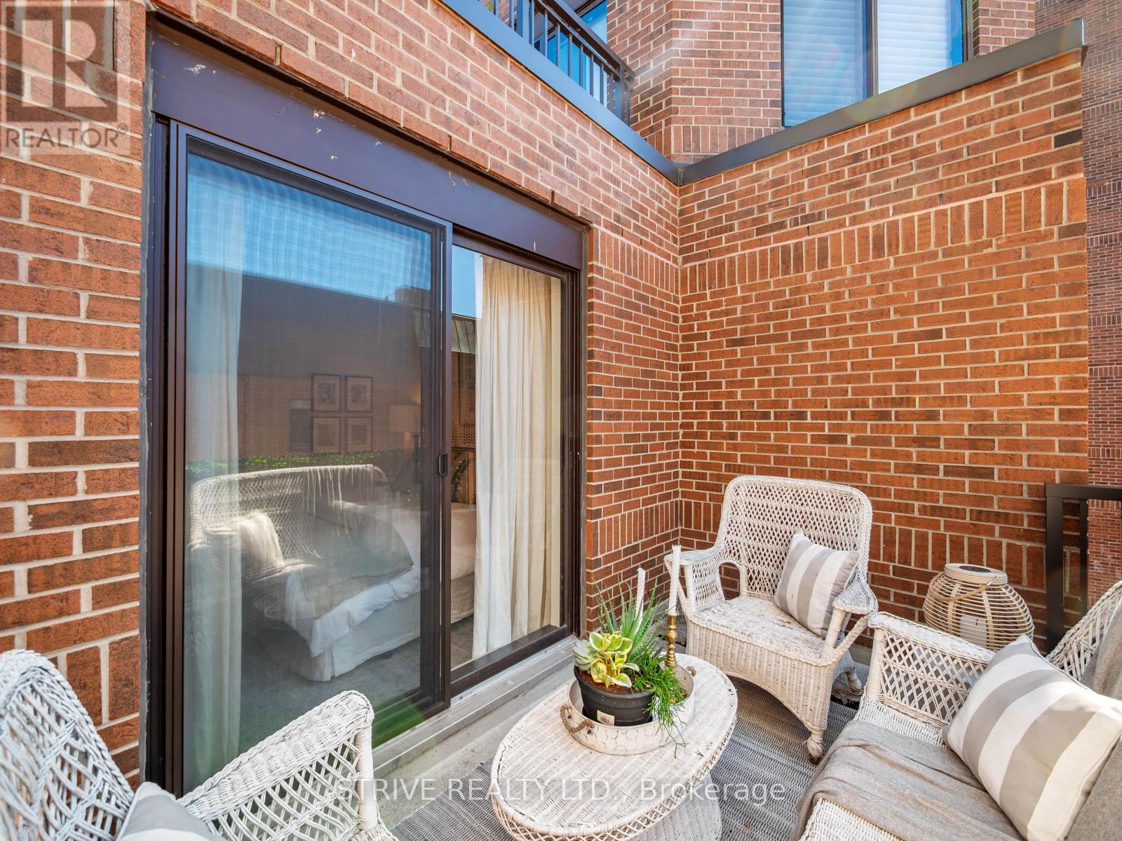 610 - 100 Lakeshore Road E, Oakville, Ontario  L6J 6M9 - Photo 30 - W12674854