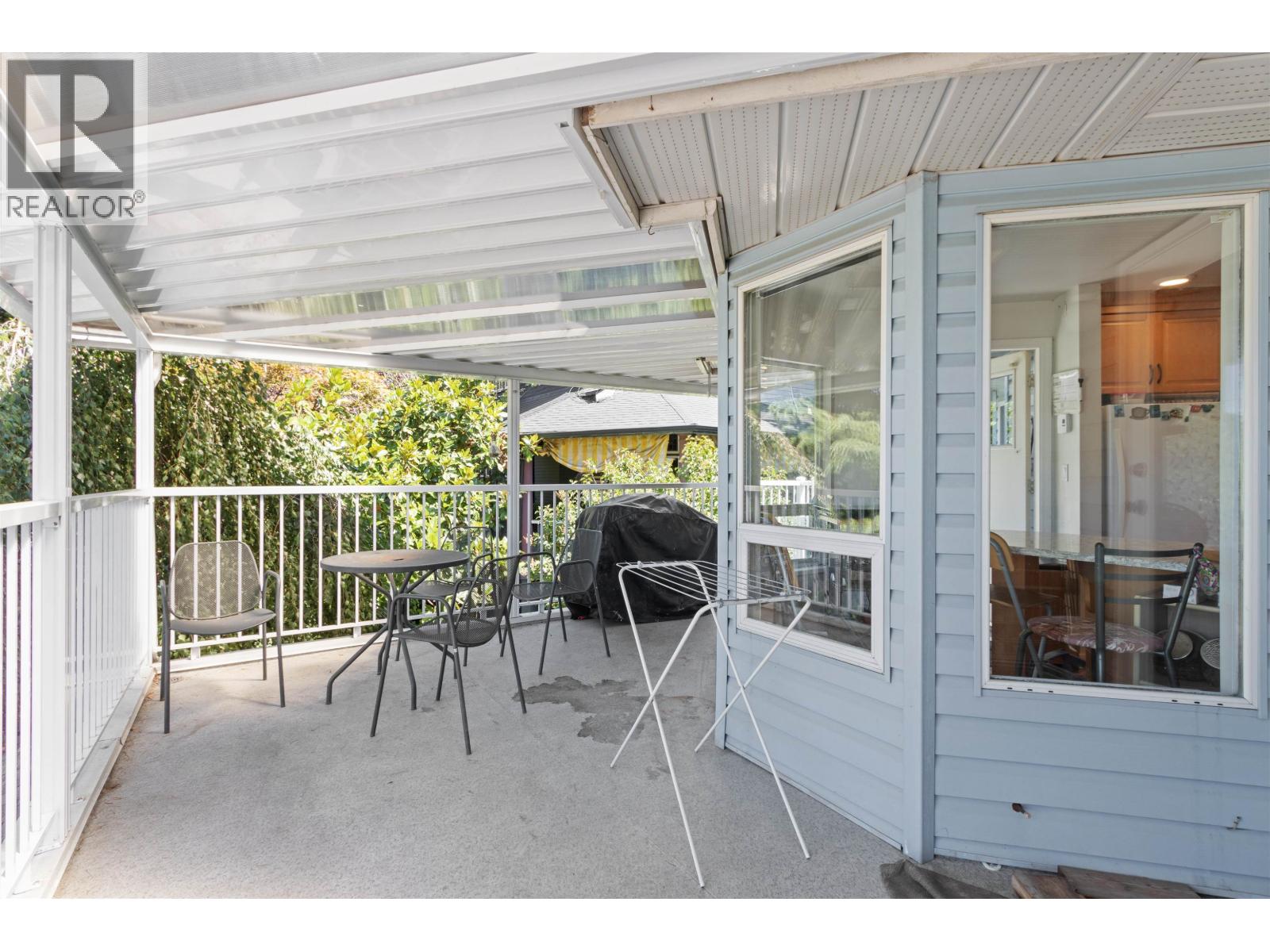 332 St. Patricks Avenue, North Vancouver, British Columbia V7L 4S9 - Photo 27 - R3077319