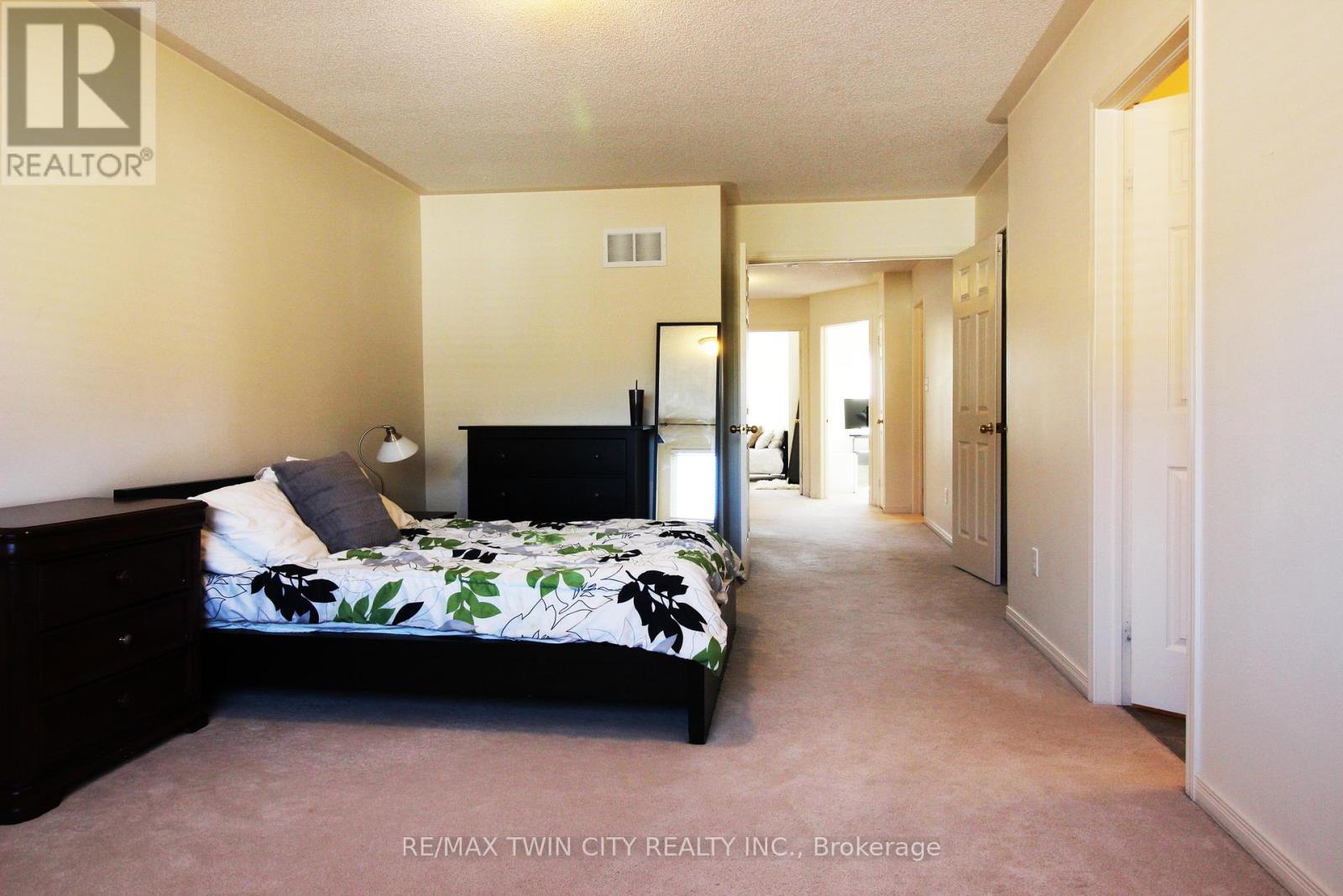 72 - 110 Highland Road E, Kitchener, Ontario  N2M 3S1 - Photo 19 - X12674864