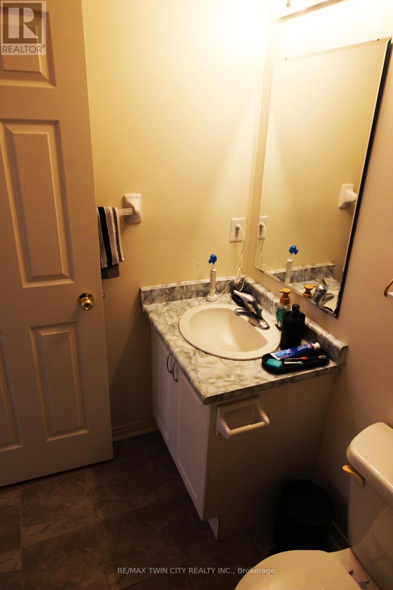 72 - 110 Highland Road E, Kitchener, Ontario  N2M 3S1 - Photo 23 - X12674864