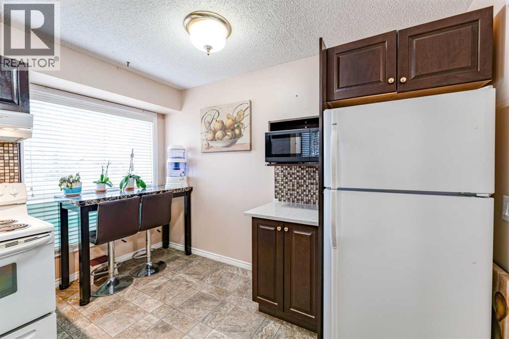 6640 Temple Drive Ne, Calgary, Alberta  T1Y 5V6 - Photo 6 - A2270141
