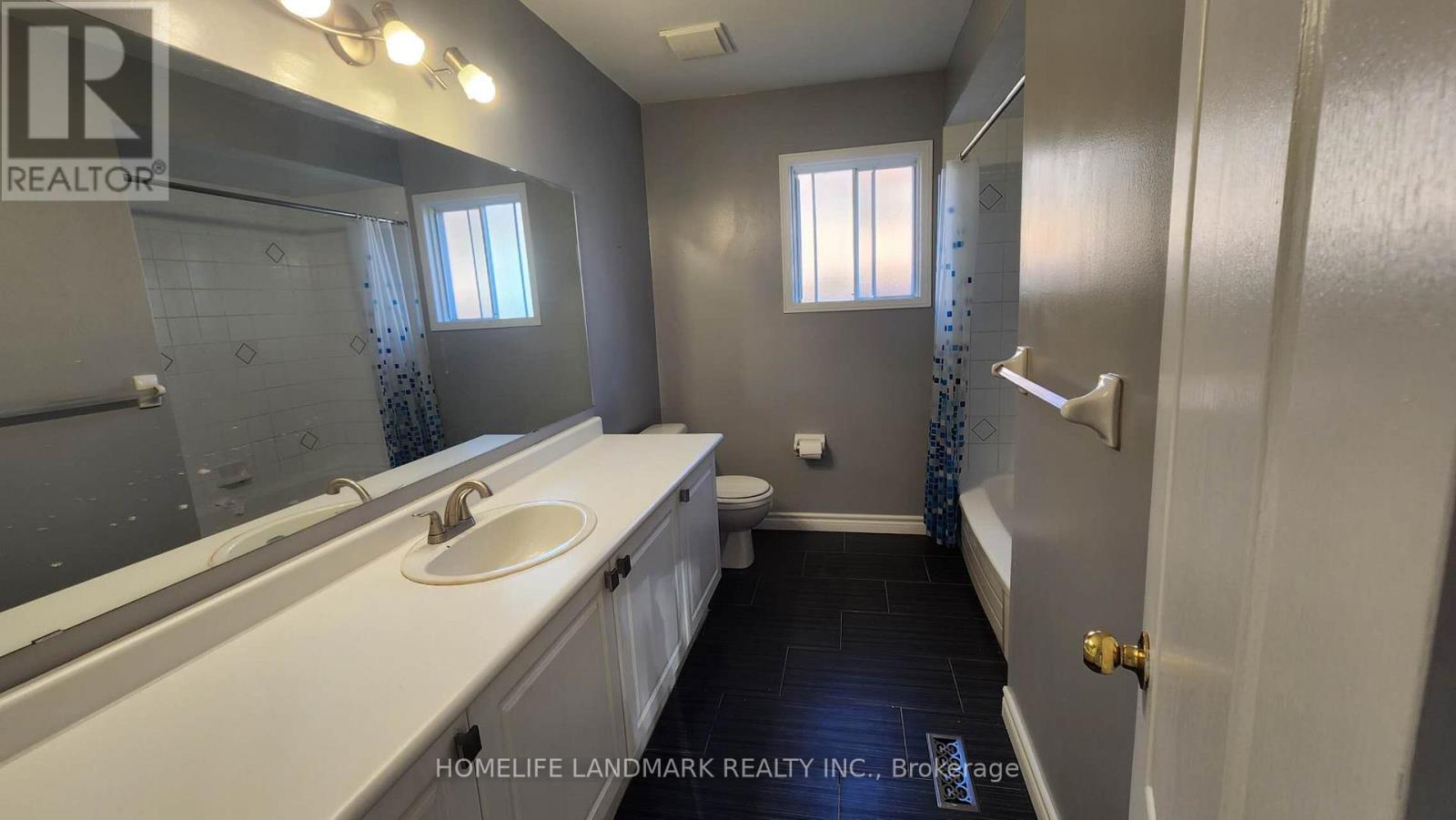 48 Painted Rock Avenue, Richmond Hill, Ontario  L4S 1R6 - Photo 8 - N12674866