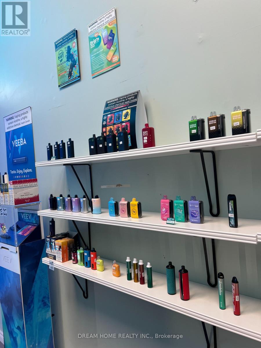 -Unit 118 - 8763 Bayview Avenue, Richmond Hill, Ontario  L4B 3V1 - Photo 4 - N12674870