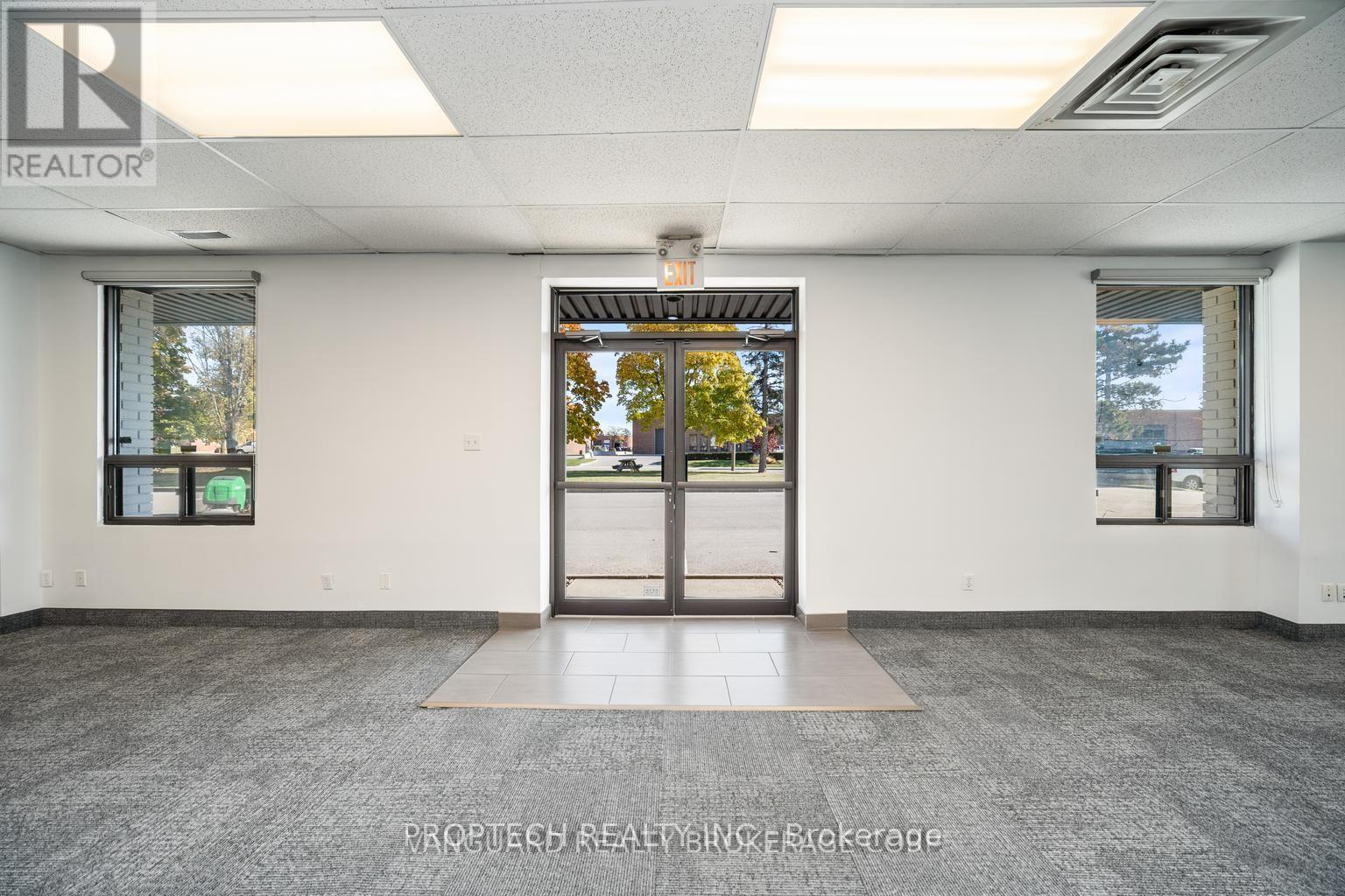 96 Planchet Road, Vaughan, Ontario  L4K 2C7 - Photo 5 - N12674872